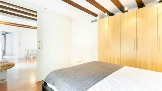 Apartments in Barcelona Ciutat Vella - photo 10