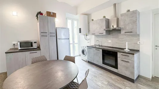 Rooms in Florence - photo 9