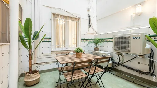 Rooms in Valencia L'Eixample - photo 9