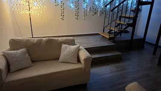 Rooms in Barcelona Ciutat Vella - photo 10