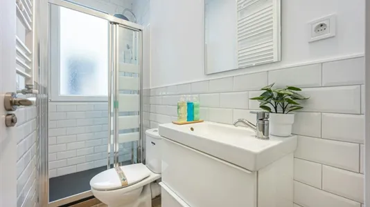 Rooms in Madrid Centro - photo 6