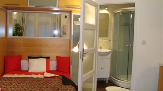 Apartments in Location is not specified - photo 5