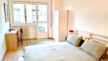 Room for rent in Roma Municipio VIII – Appia Antica, Rome