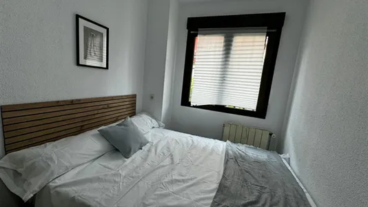 Rooms in Madrid Carabanchel - photo 9
