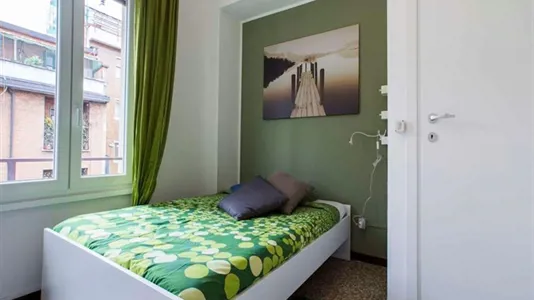 Rooms in Milano Zona 8 - Fiera, Gallaratese, Quarto Oggiaro - photo 1