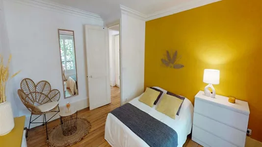 Rooms in Paris 17ème arrondissement - photo 1