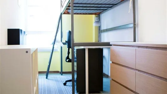 Rooms in Roma Municipio II – Parioli/Nomentano - photo 7