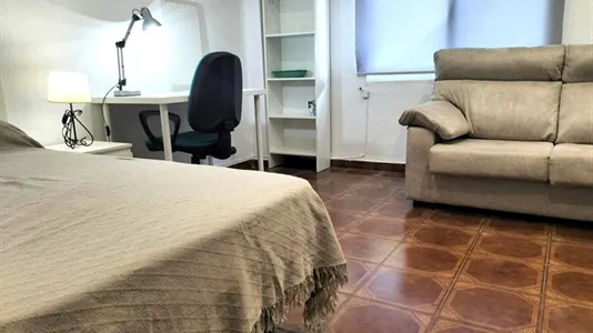 Rooms in Alboraya - photo 3