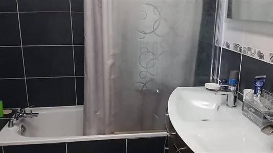 Rooms in Lyon - photo 8