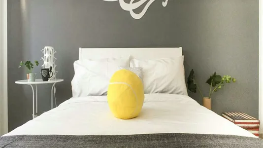 Rooms in Milano Zona 8 - Fiera, Gallaratese, Quarto Oggiaro - photo 2