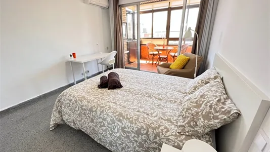 Rooms in Valencia La Zaidía - photo 6