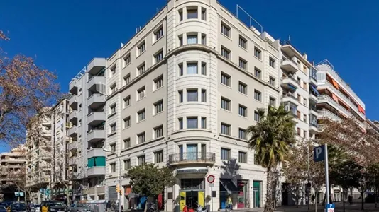 Rooms in Barcelona Les Corts - photo 5