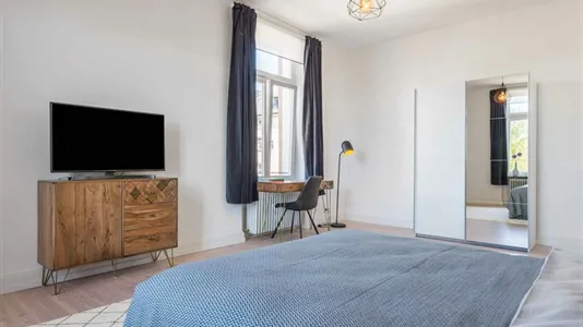 Rooms in Frankfurt Innenstadt III - photo 1