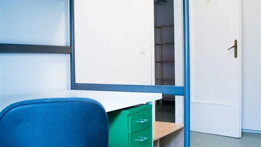 Rooms in Roma Municipio II – Parioli/Nomentano - photo 8