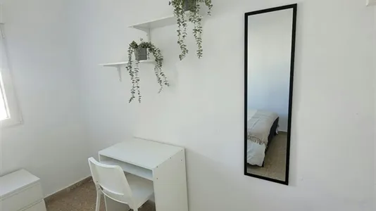 Rooms in Godelleta - photo 4