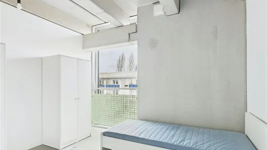 Rooms in Berlin Marzahn-Hellersdorf - photo 1