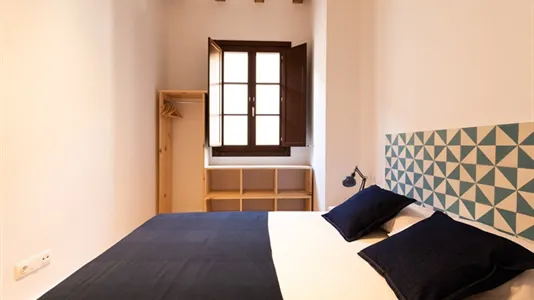 Apartments in Barcelona Ciutat Vella - photo 10