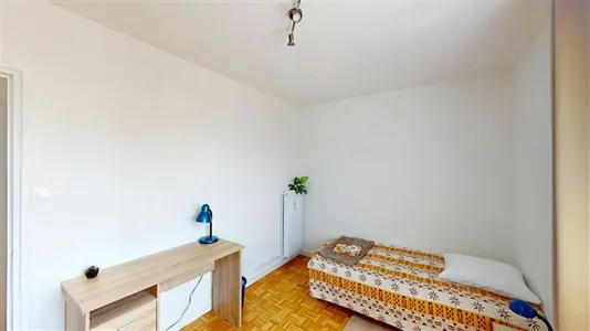 Rooms in Grenoble - photo 3