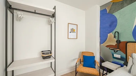 Rooms in Málaga - photo 4