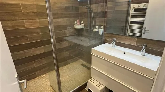 Apartments in L'Haÿ-les-Roses - photo 6