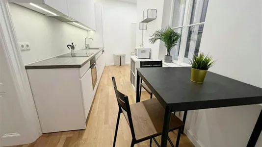 Rooms in Wien Neubau - photo 8