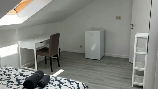 Rooms in Charleroi - photo 2