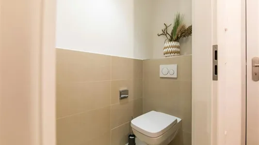 Rooms in Berlin Mitte - photo 9