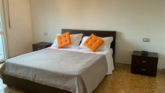 Apartments in Florence - photo 2