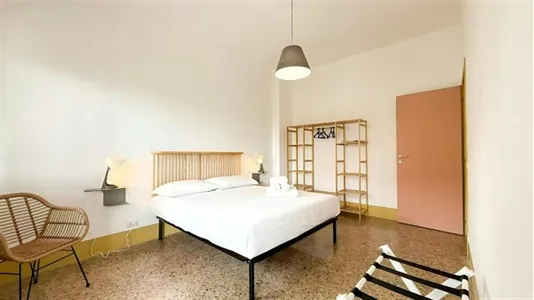 Apartments in Roma Municipio VII – Appio-Latino/Tuscolano/Cinecittà - photo 5