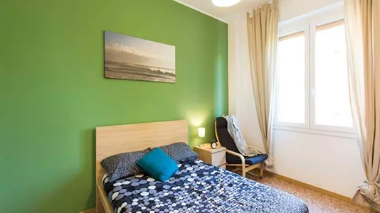 Rooms in Milano Zona 8 - Fiera, Gallaratese, Quarto Oggiaro - photo 3