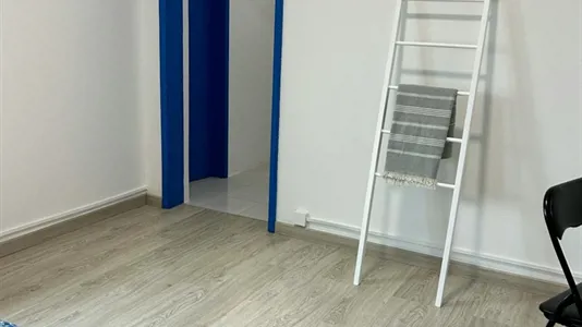 Rooms in Aveiro - photo 2