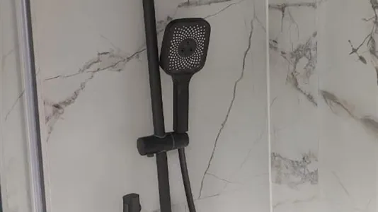 Rooms in Brussels Sint-Joost-ten-Node - photo 9