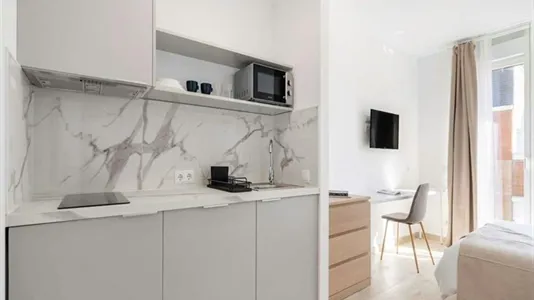 Rooms in Madrid Fuencarral-El Pardo - photo 9