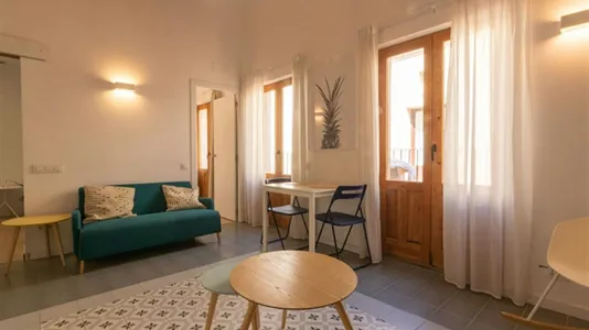 Apartments in Barcelona Ciutat Vella - photo 5