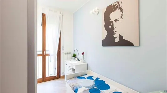 Rooms in Milano Zona 5 - Vigentino, Chiaravalle, Gratosoglio - photo 1