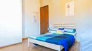 Room for rent, Padua, Veneto, &lt;span class=&quot;blurred street&quot; onclick=&quot;ProcessAdRequest(9755509)&quot;&gt;&lt;span class=&quot;hint&quot;&gt;See streetname&lt;/span&gt;[xxxxxxxxxxxxx]&lt;/span&gt;