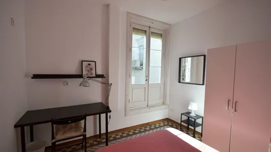 Rooms in Madrid Centro - photo 4