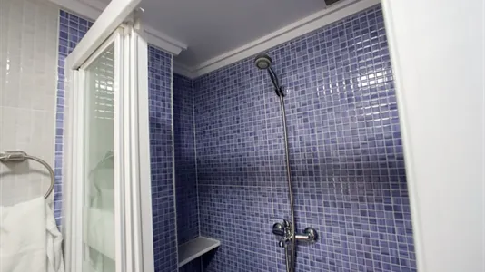 Rooms in el Camí de Vera - photo 8