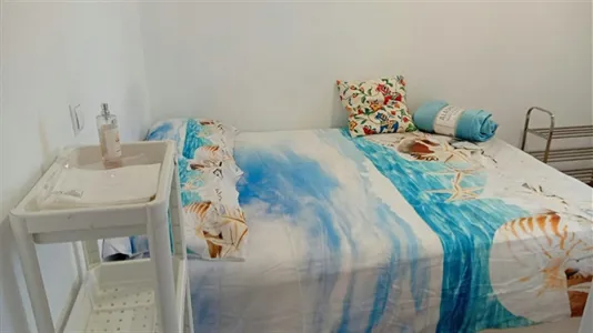 Rooms in Madrid Ciudad Lineal - photo 9