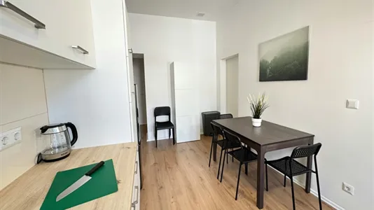 Rooms in Wien Mariahilf - photo 8