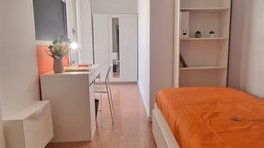 Rooms in Roma Municipio VIII – Appia Antica - photo 5