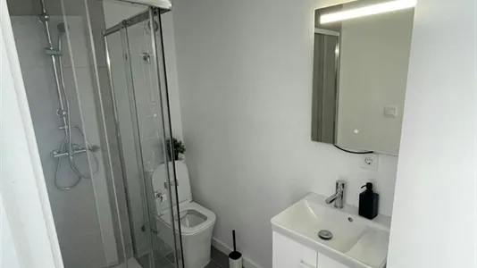 Rooms in Mislata - photo 4