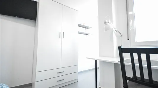 Rooms in Valencia Camins al Grau - photo 8