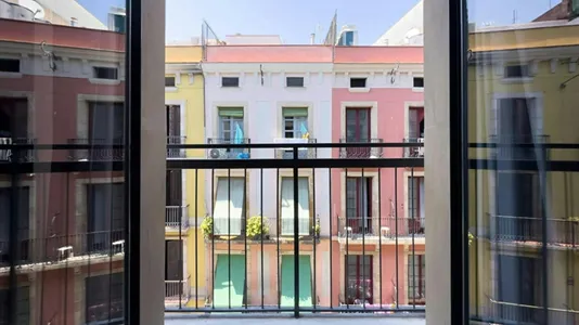 Rooms in Barcelona Ciutat Vella - photo 6