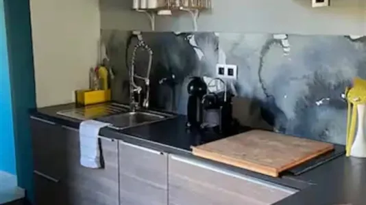 Houses in Remicourt - photo 5