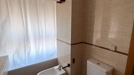 Rooms in Madrid Hortaleza - photo 6