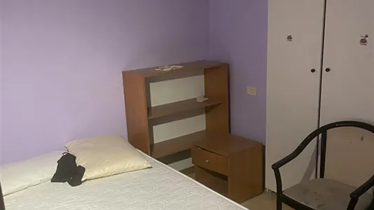 Rooms in Napoli Municipalità 2 - photo 1