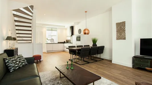 Apartments in Location is not specified - photo 3