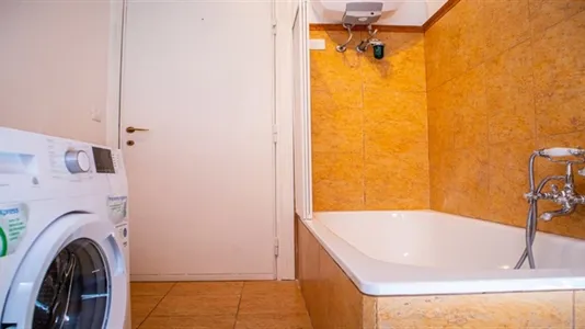 Rooms in Roma Municipio II – Parioli/Nomentano - photo 8