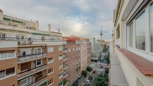 Rooms in Madrid Retiro - photo 7